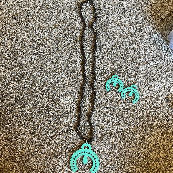 Wood squash set. - Picture 1 of 1